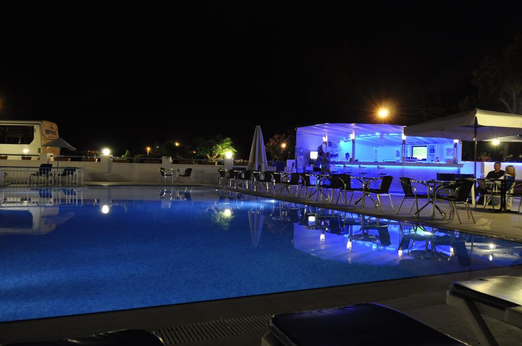 Oylum Park Hotel อิคเมเลอร์ ภายนอก รูปภาพ